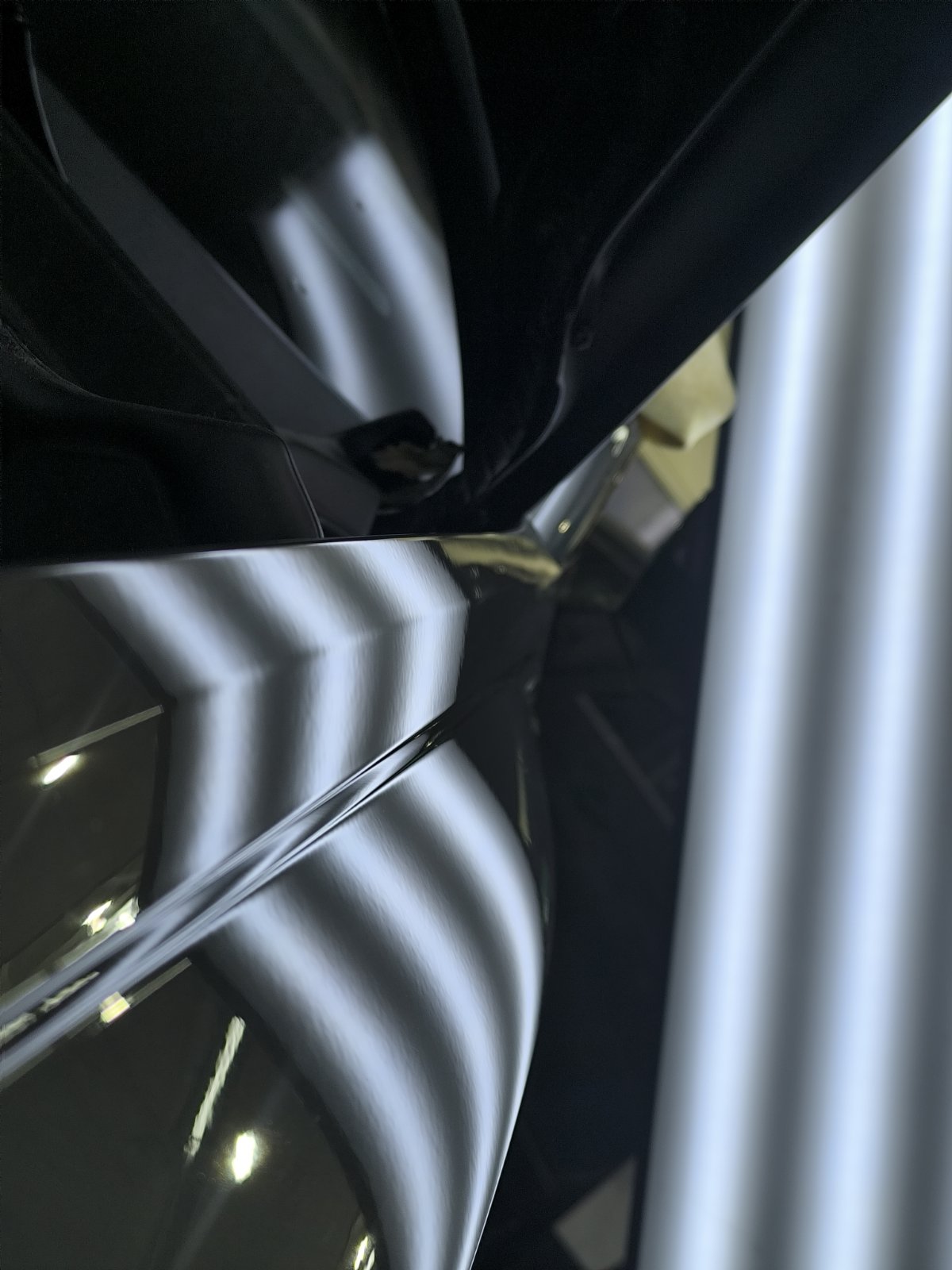 PDR tehnika - uklanjanje oštećenja od grada bez farbanja