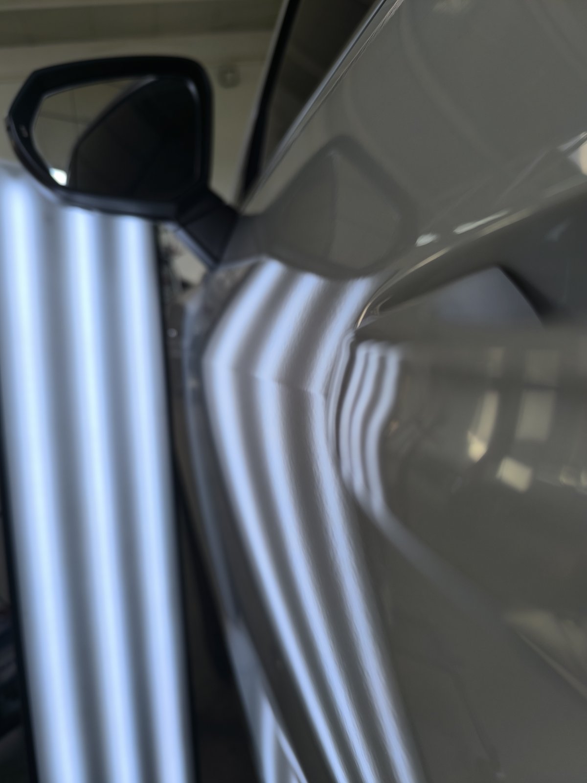 PDR tehnika - uklanjanje oštećenja od grada bez farbanja